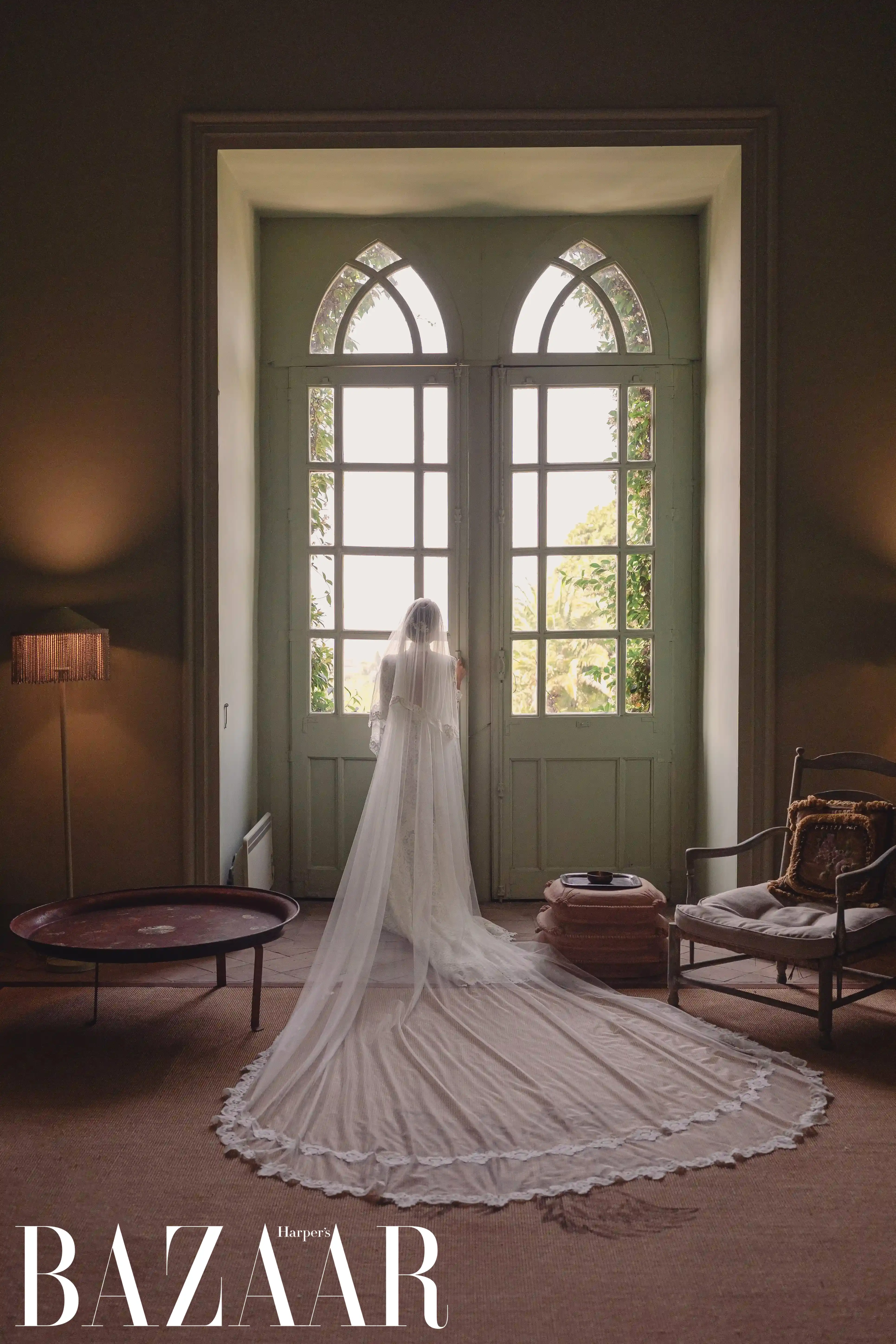 Destination wedding couple portrait in Italy